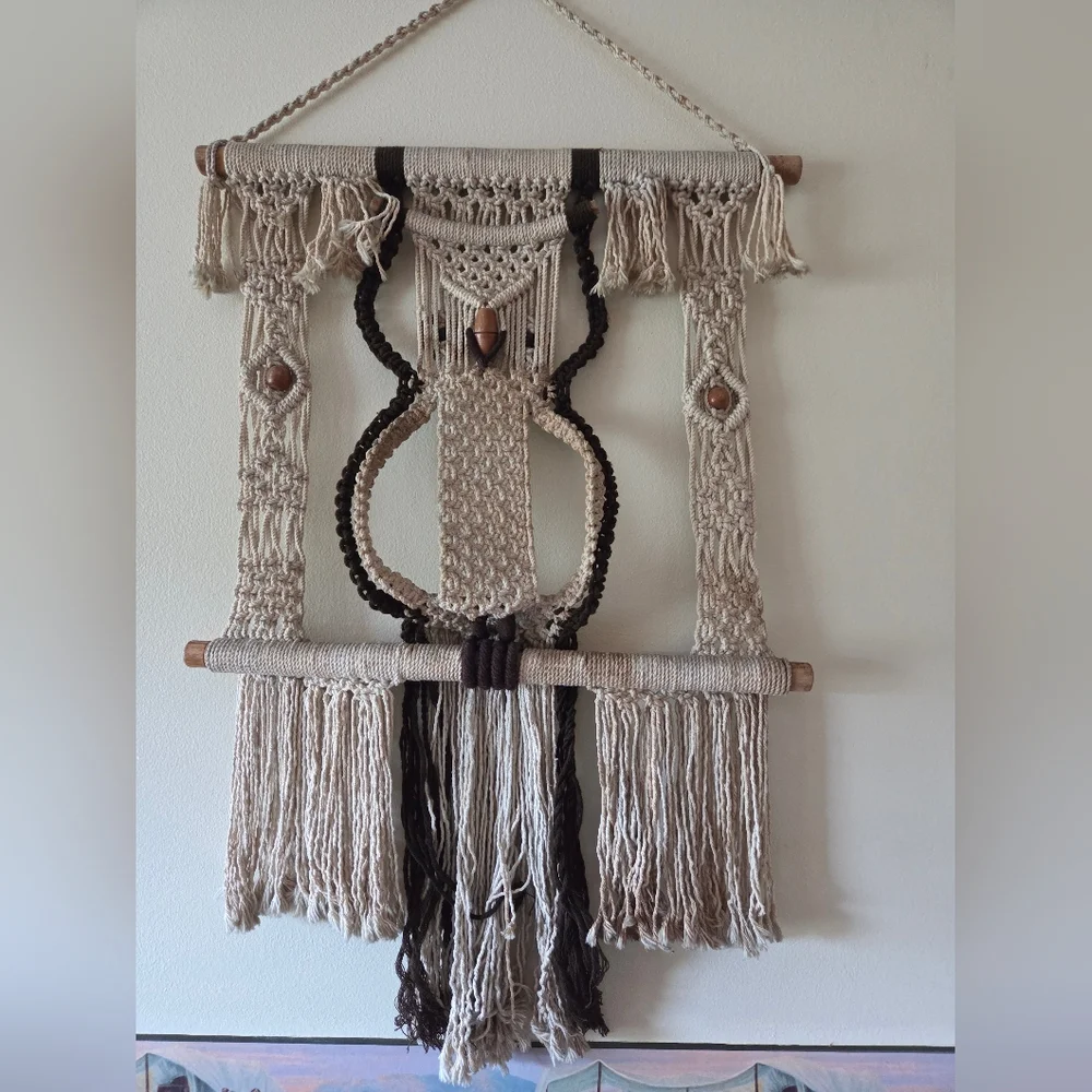 Large BoHo Owl Macrame Jute Bead Wall Hanging Vintage 1970's MCM Folk Art